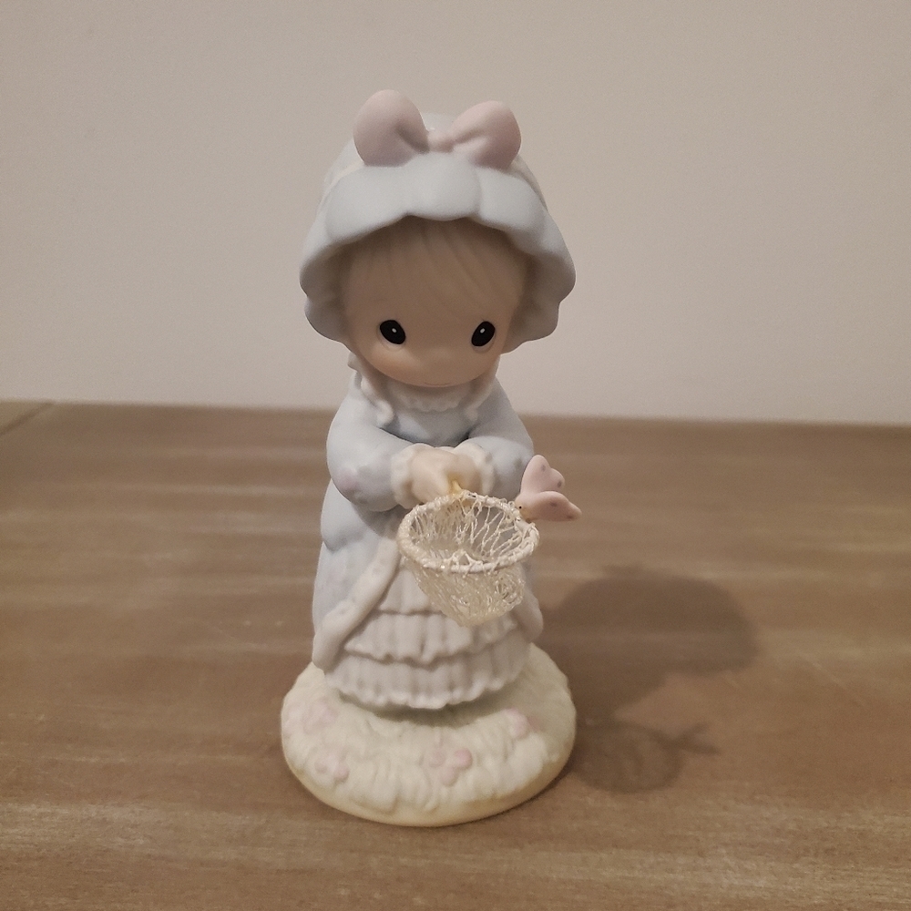 Vintage 1990 Precious Moments May Only Good Thins Come Your Way  524425